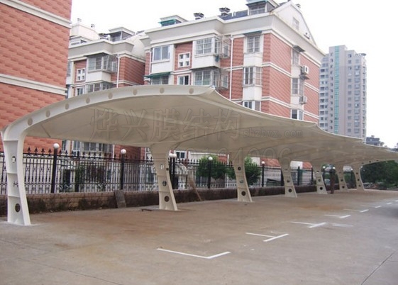 膜結(jié)構(gòu)車(chē)棚.jpg
