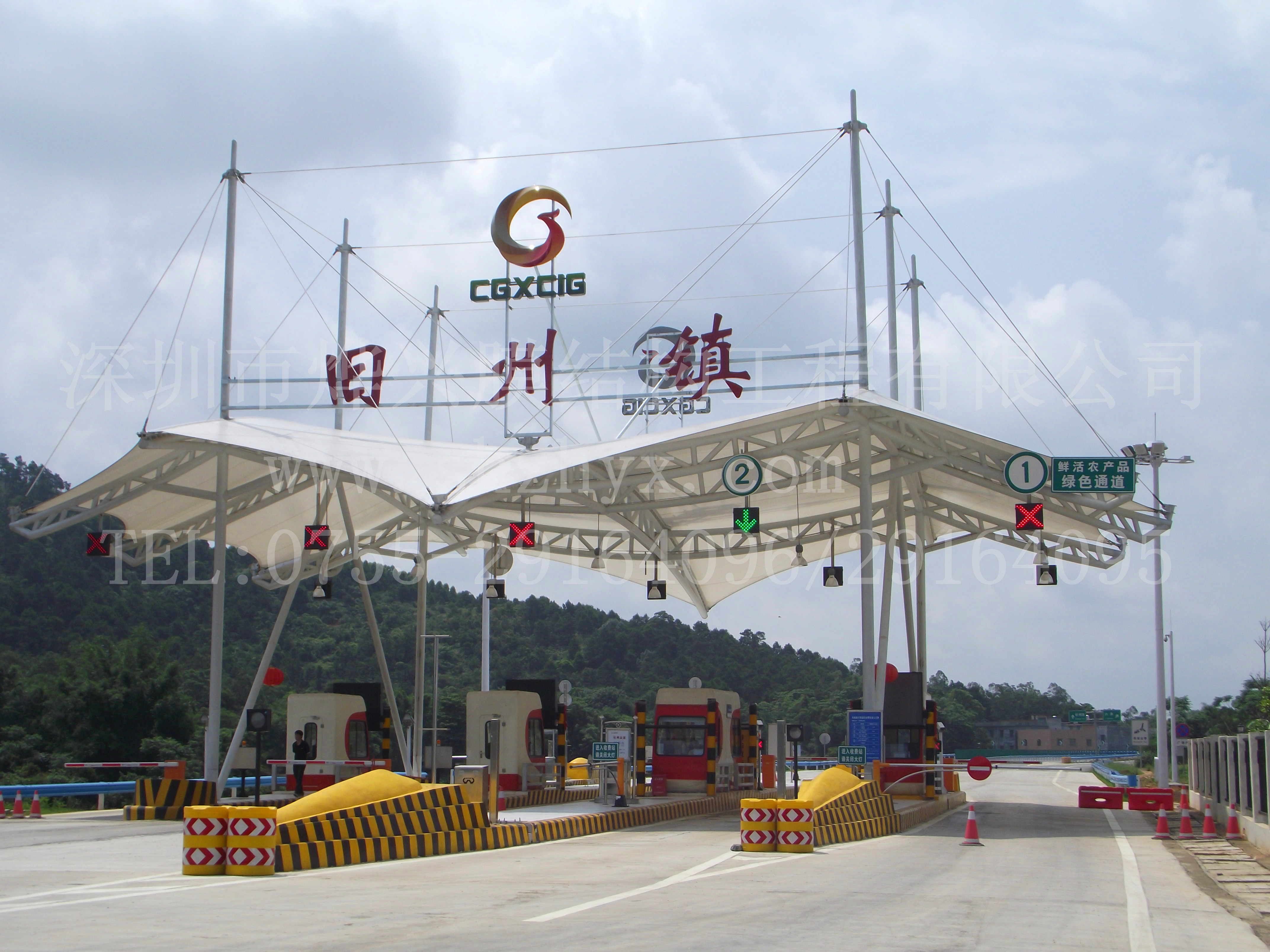 【膜結(jié)構(gòu)工廠(chǎng)供應(yīng)】廣西高速公路膜結(jié)構(gòu)收費(fèi)站
