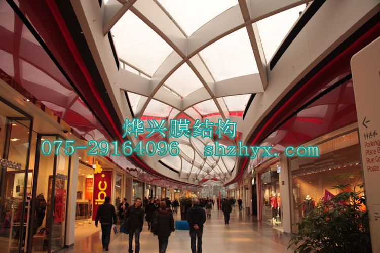 商場建筑方案配上ETFE膜結(jié)構(gòu)，彰顯大智慧